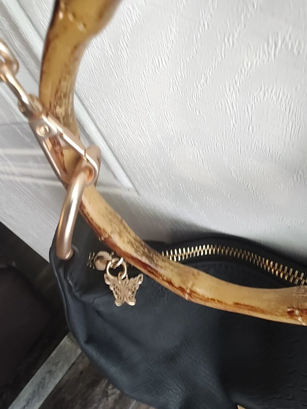Jessica Simpson Black Textured Hobo Bag Or Shoulder Bag with Gold Accents EUC..